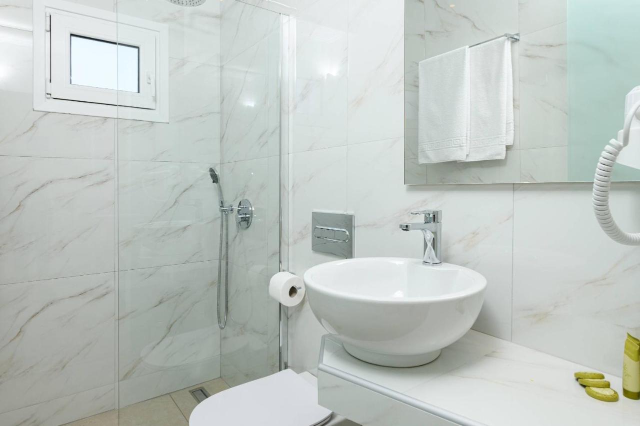 Bed and Breakfast Faros View Koinira Exterior foto