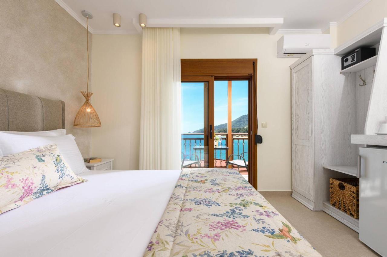 Bed and Breakfast Faros View Koinira Exterior foto