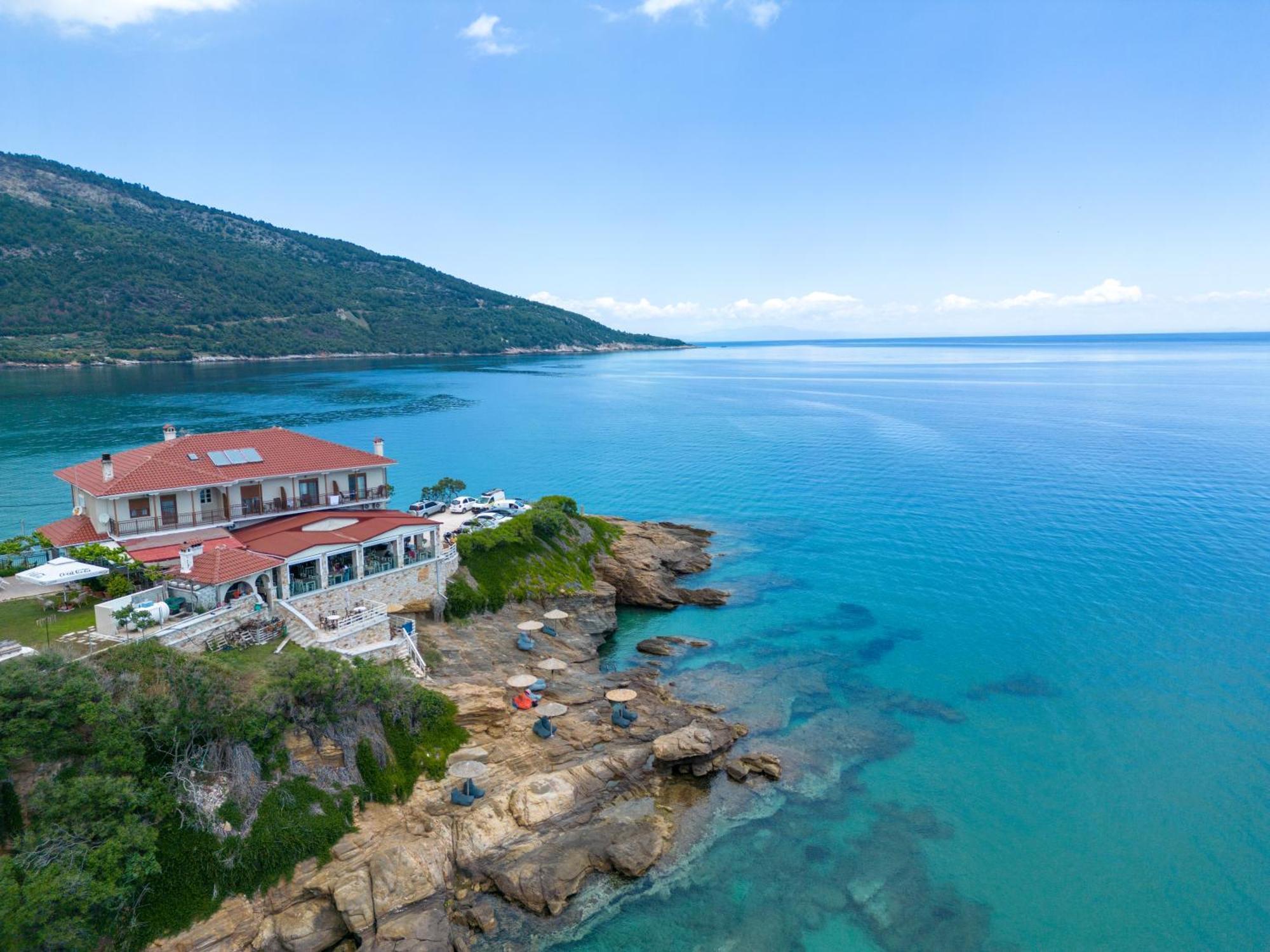 Bed and Breakfast Faros View Koinira Exterior foto