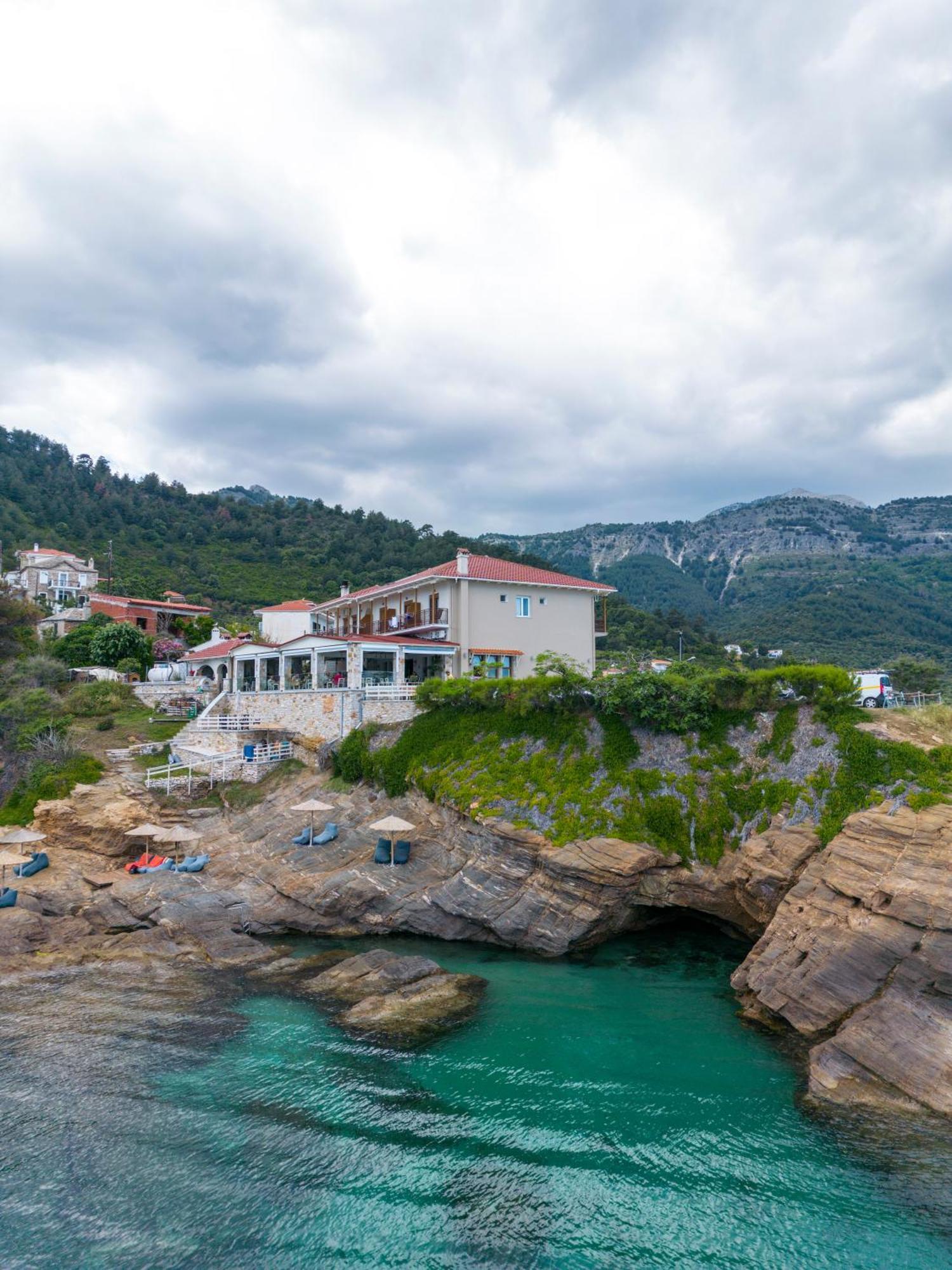 Bed and Breakfast Faros View Koinira Exterior foto